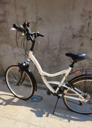 Bicicleta para adulto.