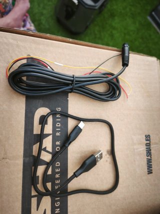 Pantalla Android para Moto + Anclaje