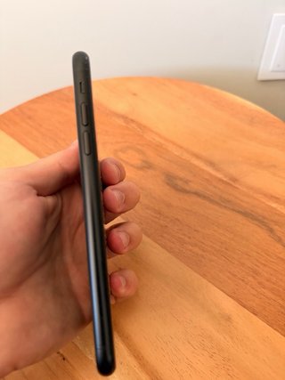 iPhone XR 64GB
