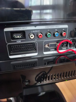 Televisor 22 alimentación 12v