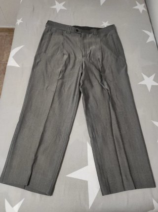 Traje gris hombre, talla 44