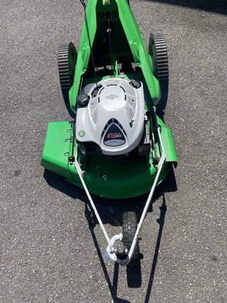 Cortacésped Viking Tres Ruedas