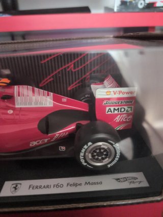 Ferrari F60 1:18 Hot Wheels Felipe Massa