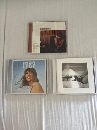 Lote 3 CD di Taylor Swift: Midnights, 1989, TTPD