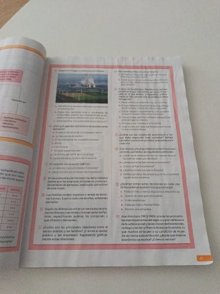 1 Bachillerato, Economía Revuela