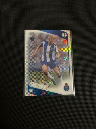 Carta Topps Chrome Victor Froholdt RC