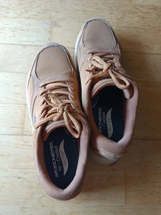 Zapatillas Skechers Arch Fit Talla 41 Camel