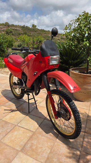 Puch Condor TS25 Roja y Dorada