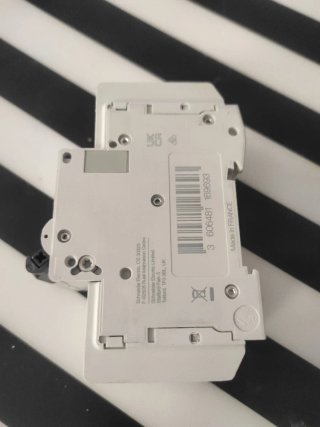 Interruptor magnético miniatura 63A,C,2P,M9F42263.