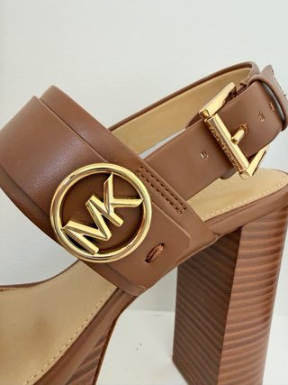 Sandalias Michael Kors Nuevas Marrones con Tacón
