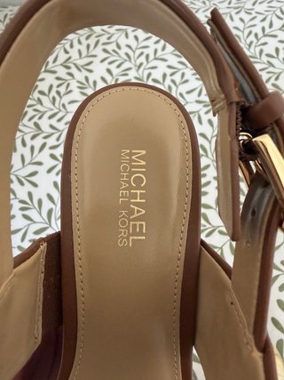 Sandalias Michael Kors Nuevas Marrones con Tacón