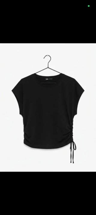 Camiseta Zara Negra con Cordones