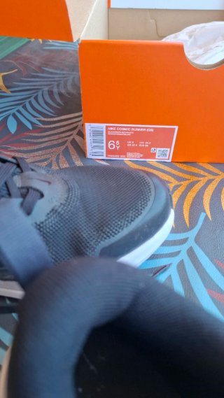 Zapatillas Nike Negras y Blancas