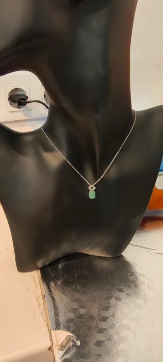 Collar Plata Ley Esmeralda Natural Ovalada