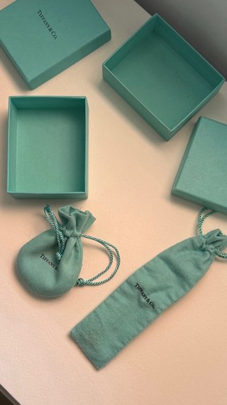 Pulsera y Pendientes Tiffany & Co. Corazón