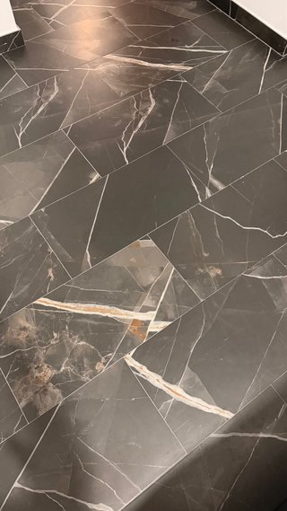 Suelo porcelánico Grespania
