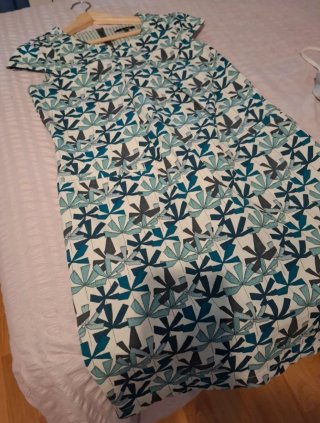 Vestido estampado azul y verde