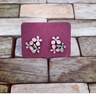 Pendientes de plata con flores rosas