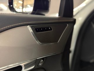 VOLVO XC90 2.0 B5 D AWD RDESIGN AUTO