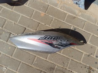 Chapa Trasera Derecha Yamaha Jog R
