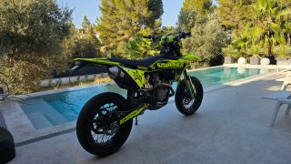 Husqvarna Supermoto FE450 Stunt bike profesional