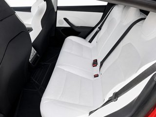 Tesla Model 3 Performance AWD 461 kW (627 CV)