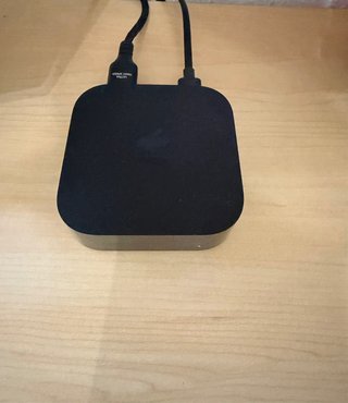 Apple TV 4K 128GB 3ª generación  + funda + HDMI