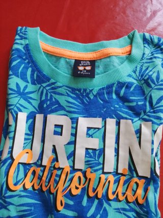 Maglietta Surfing California fantasia