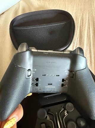 Xbox Series S + Mando Elite Series 2 + Funda