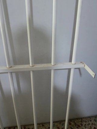 Reja de aluminio blanca