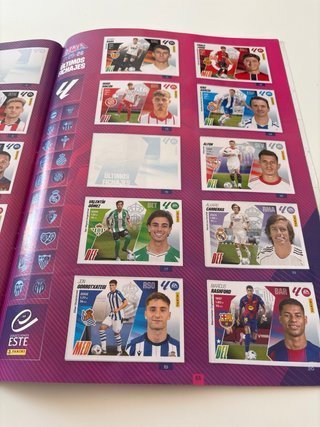 Álbum cromos LaLiga EA Sports de Liga Este 2025/26