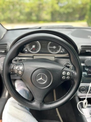 Mercedes-Benz Clase C 2005