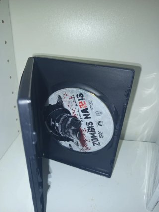 Lote 2 DVDs: Zombis Nazis 1 y 2 (red vs dead)