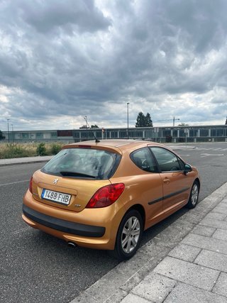 Peugeot 207 2006
