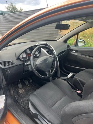 Peugeot 207 2006