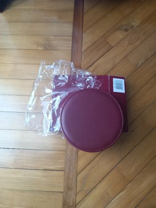 Set da vino in metallo e legno