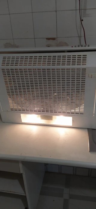 Campana extractora blanca