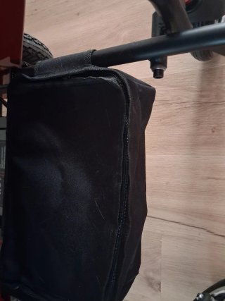 Silla  minusvalido electrica,plegable