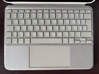 iPad Pro 11 - 128GB con Teclado y funda