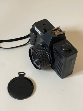 Cámara analógica ESC Negra