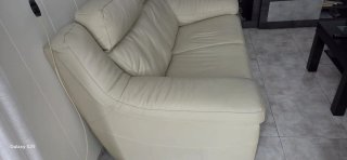2 Sofás de Piel Beige