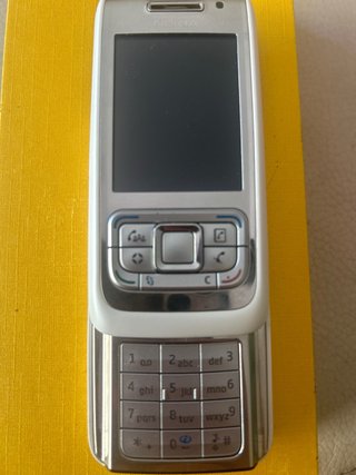 Nokia 6070 Plata