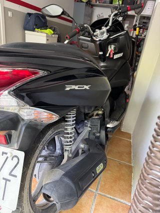 Honda PCX 125 Negra