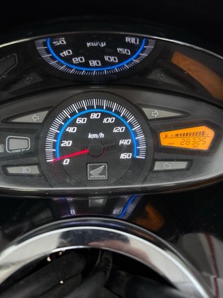 Honda PCX 125 Negra