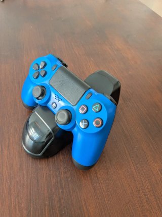 PS4 Slim 1TB Negra + Mando Azul + Juegos