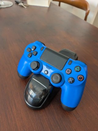 PS4 Slim 1TB Negra + Mando Azul + Juegos