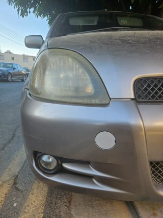 Tapa Agujero Parachoques Delantero Toyota Yaris Vi