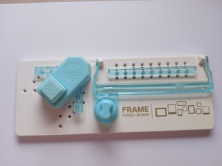 We R Memory Keepers Frame Punch Board