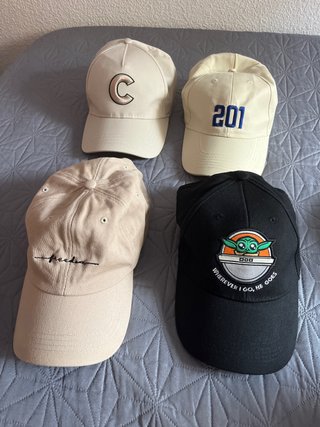 Lote de gorras