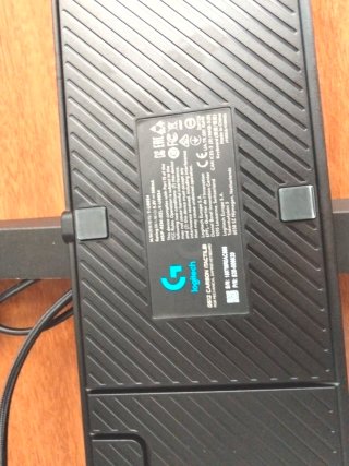 Teclado mecánico RGB de Logitech Modelo G513.(LEER